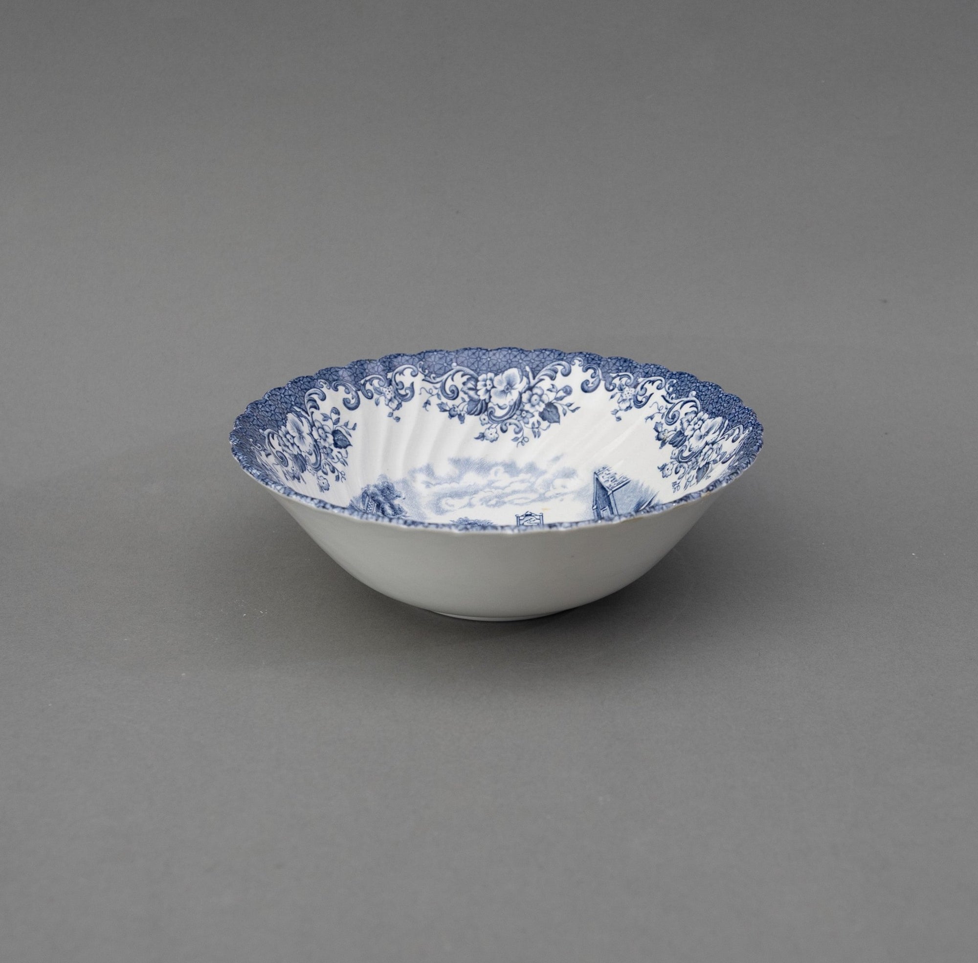 Gracious Serving Bowl | The Brooklyn Teacup - The Brooklyn Teacup