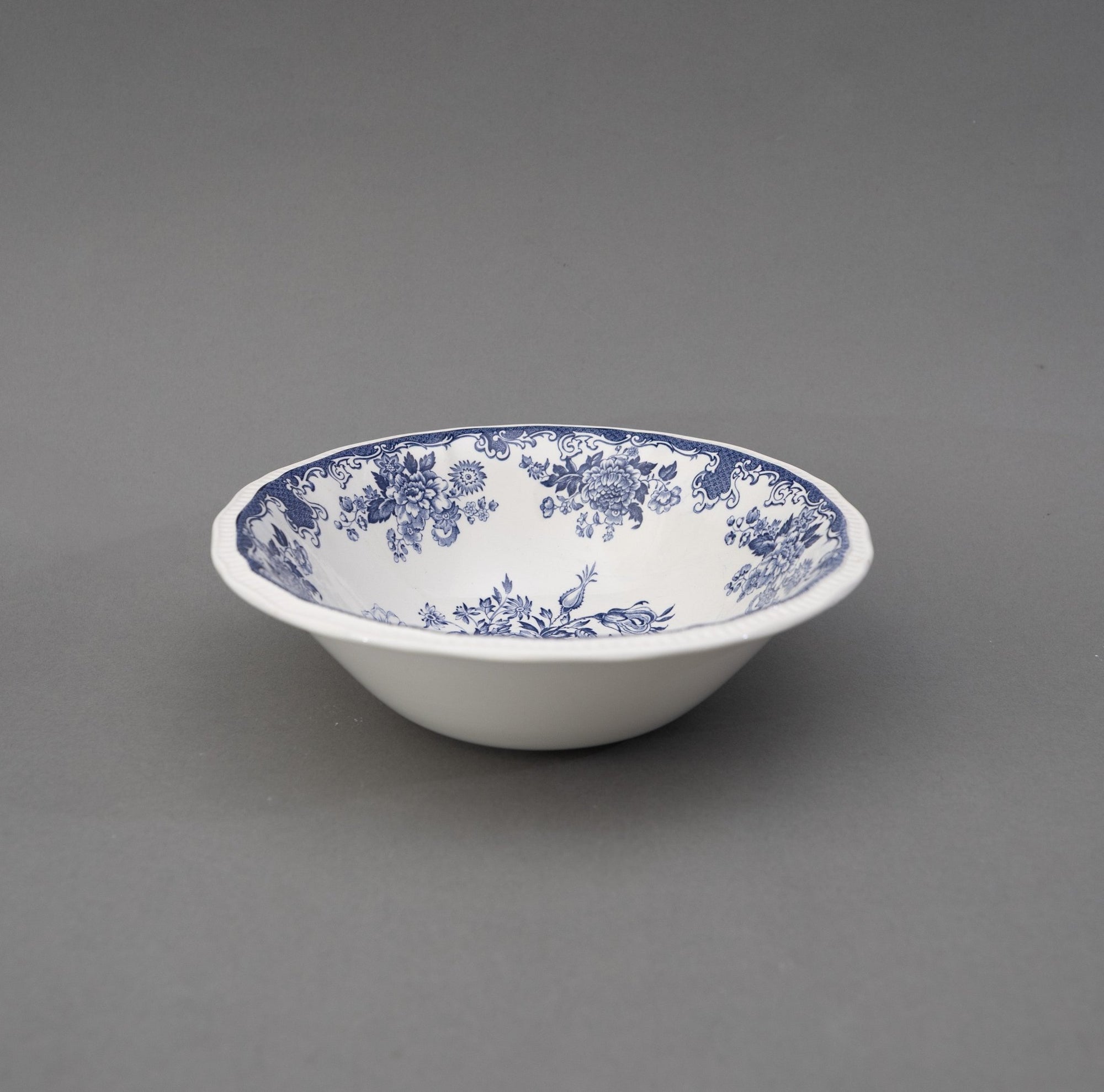 Gracious Serving Bowl | The Brooklyn Teacup - The Brooklyn Teacup