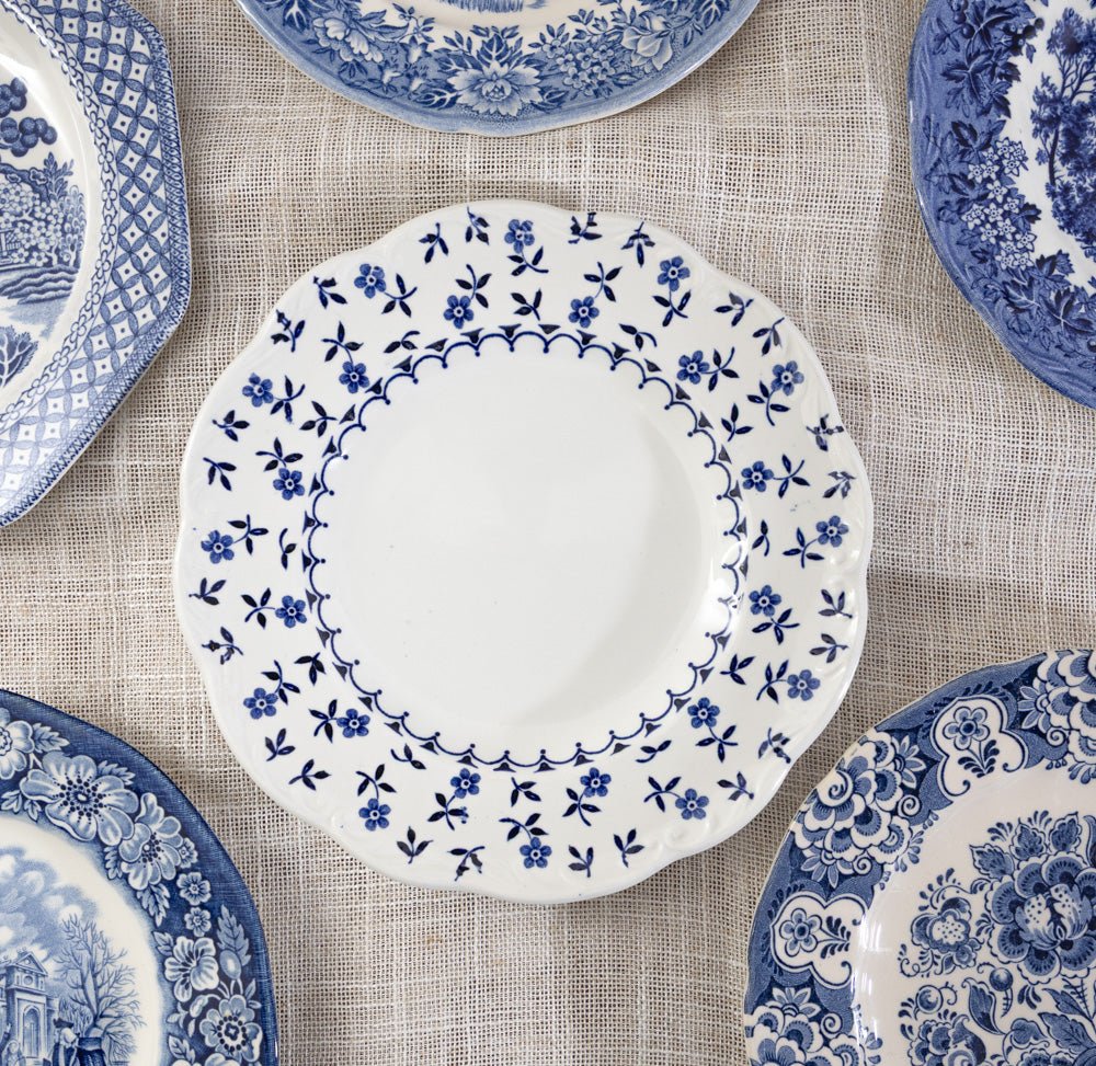 Gracious Small Plates (Set of 4) | The Brooklyn Teacup - The Brooklyn Teacup