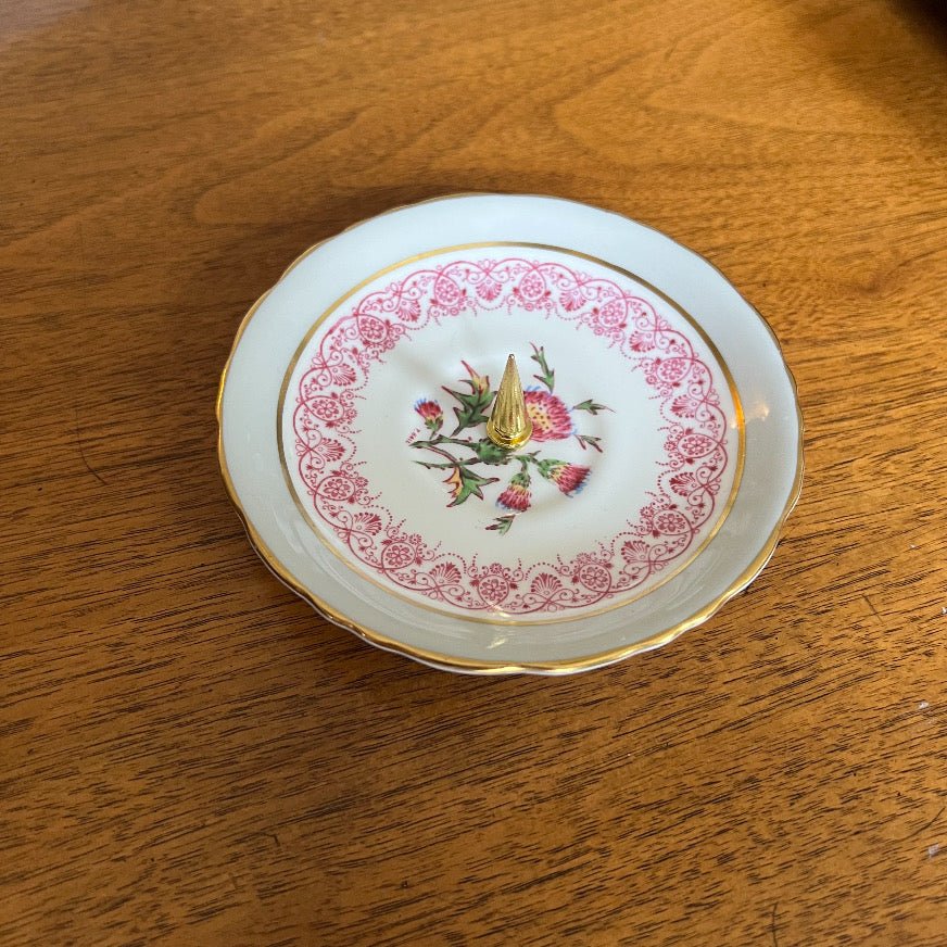 Kent Ring Holder | The Brooklyn Teacup - The Brooklyn Teacup