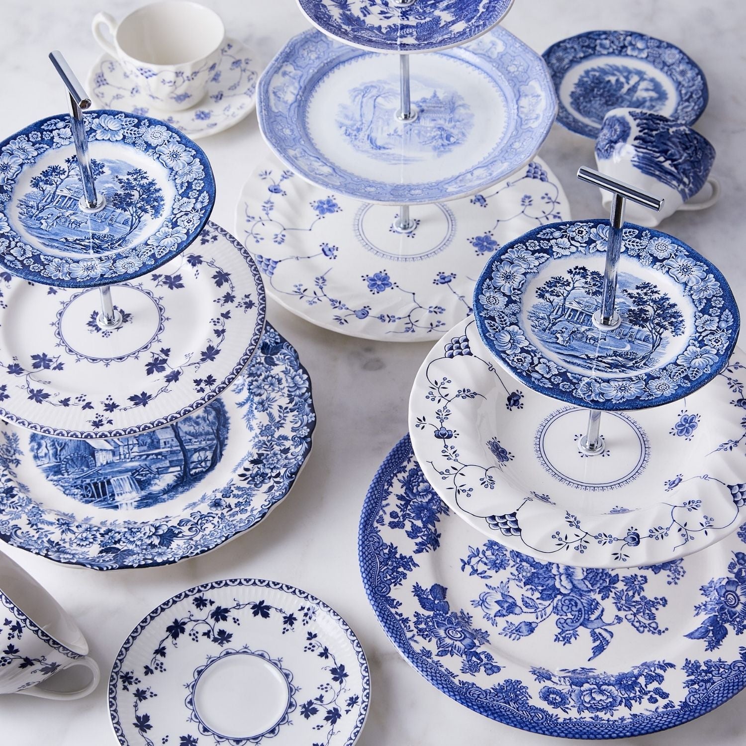 The Surprisingly English History of America's Most Patriotic China Patterns
