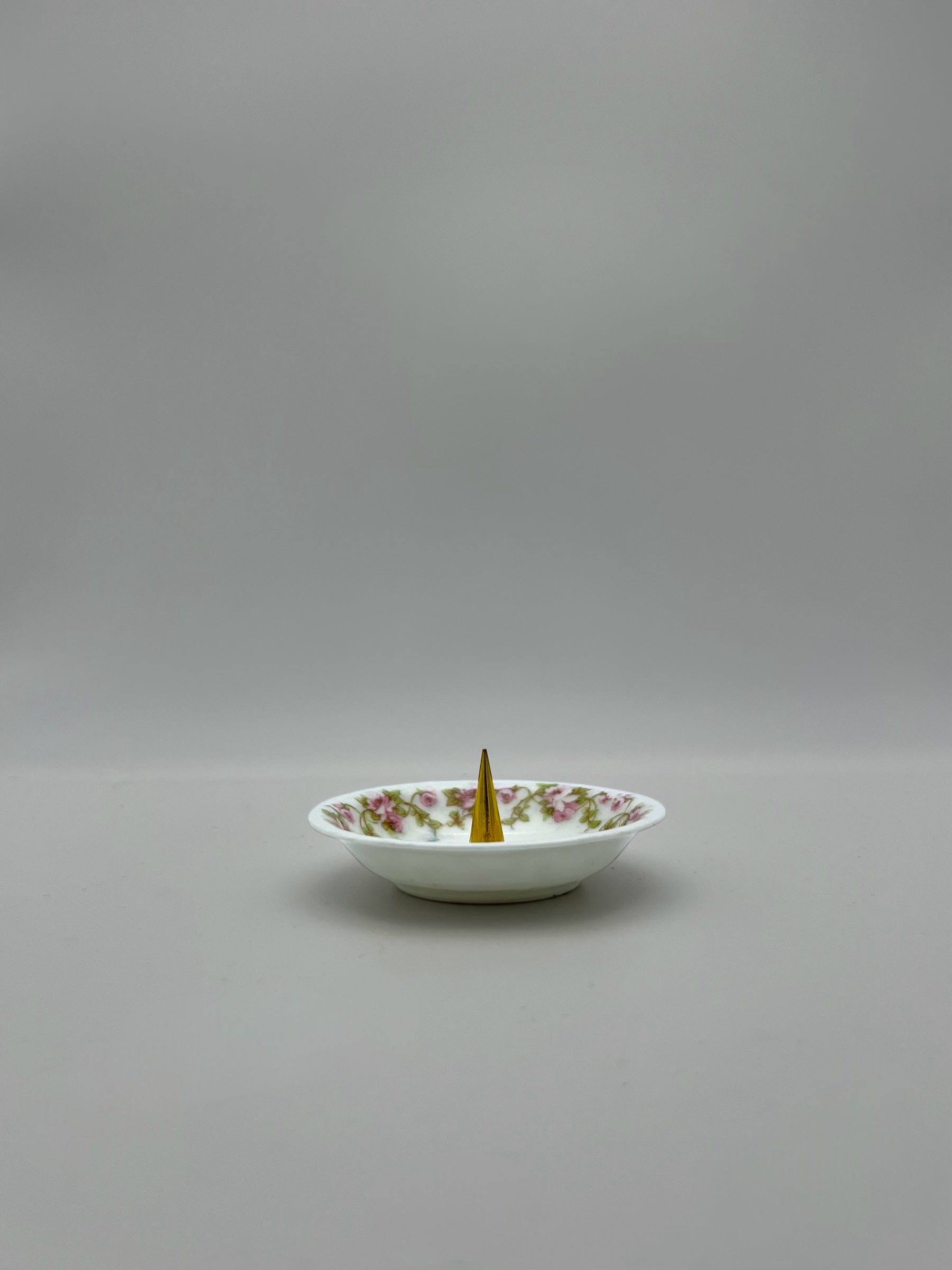 Limoges Pink Border Wreath Ring Holder