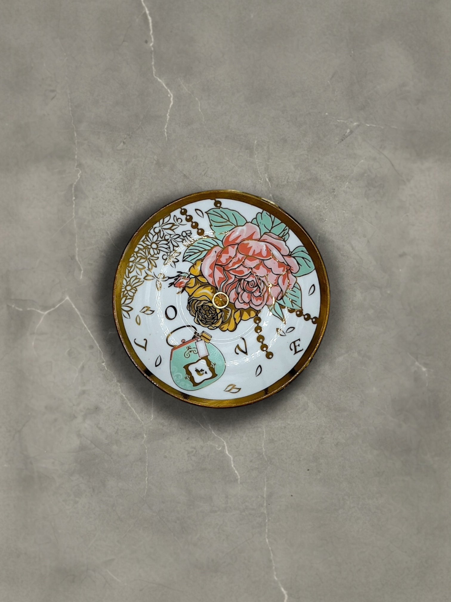 Metallic Rose Bouquet Ring Holder