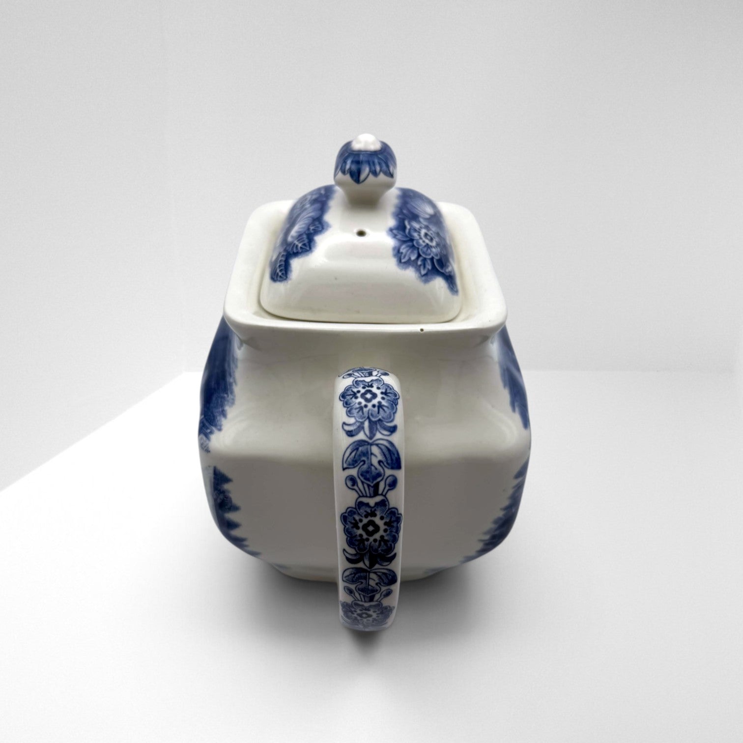 Blue &amp; White Teapots