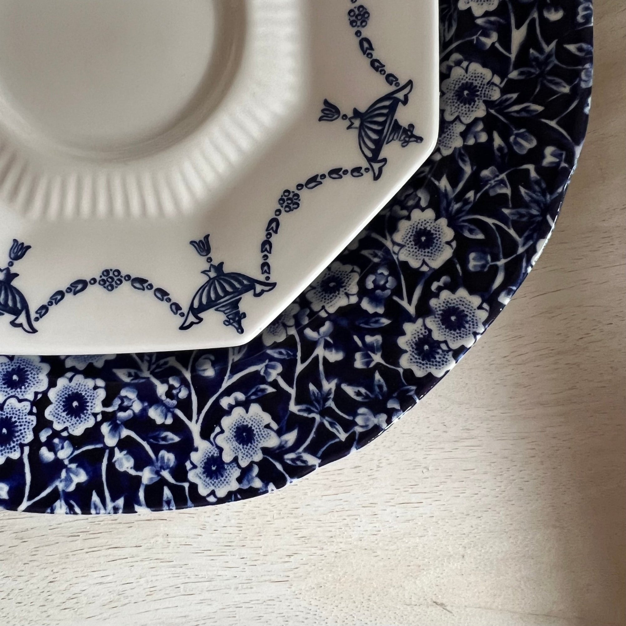 Bedford 2 Tier Serving Tray | The Brooklyn Teacup - The Brooklyn Teacup