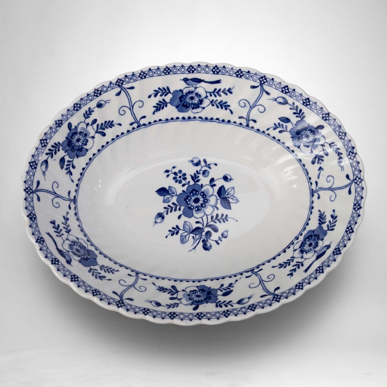 Blue & White Oval Serving Bowl (~9") | The Brooklyn Teacup - The Brooklyn Teacup