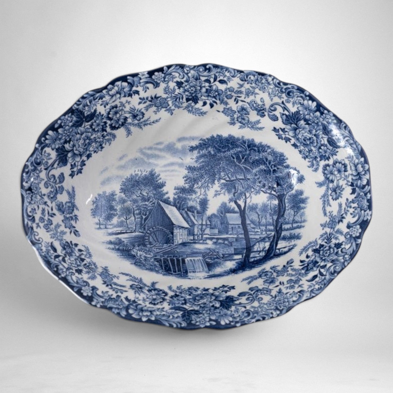Blue & White Oval Serving Bowl (~9") | The Brooklyn Teacup - The Brooklyn Teacup
