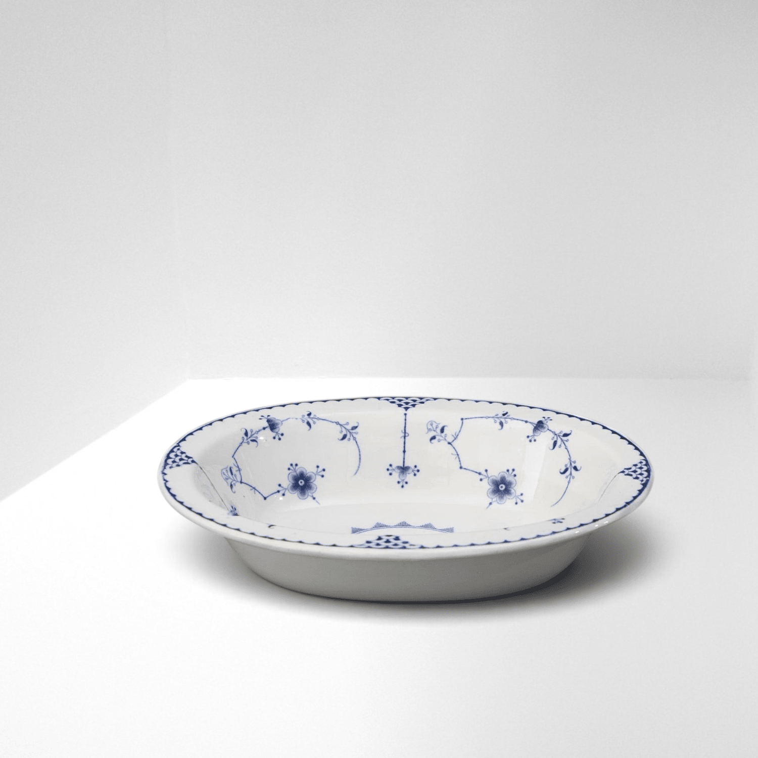 Blue & White Oval Serving Bowl (~9") | The Brooklyn Teacup - The Brooklyn Teacup