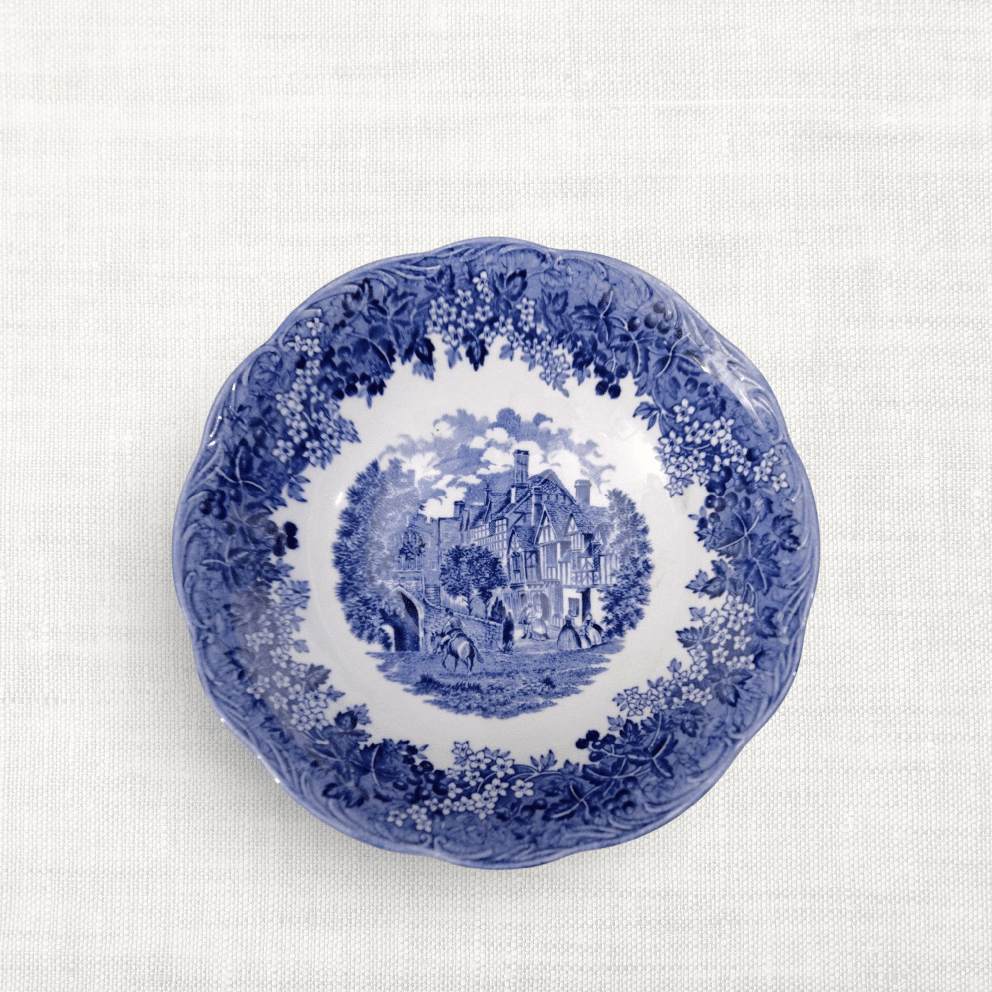 Blue & White Serving Bowls (~8.25”) | The Brooklyn Teacup - The Brooklyn Teacup