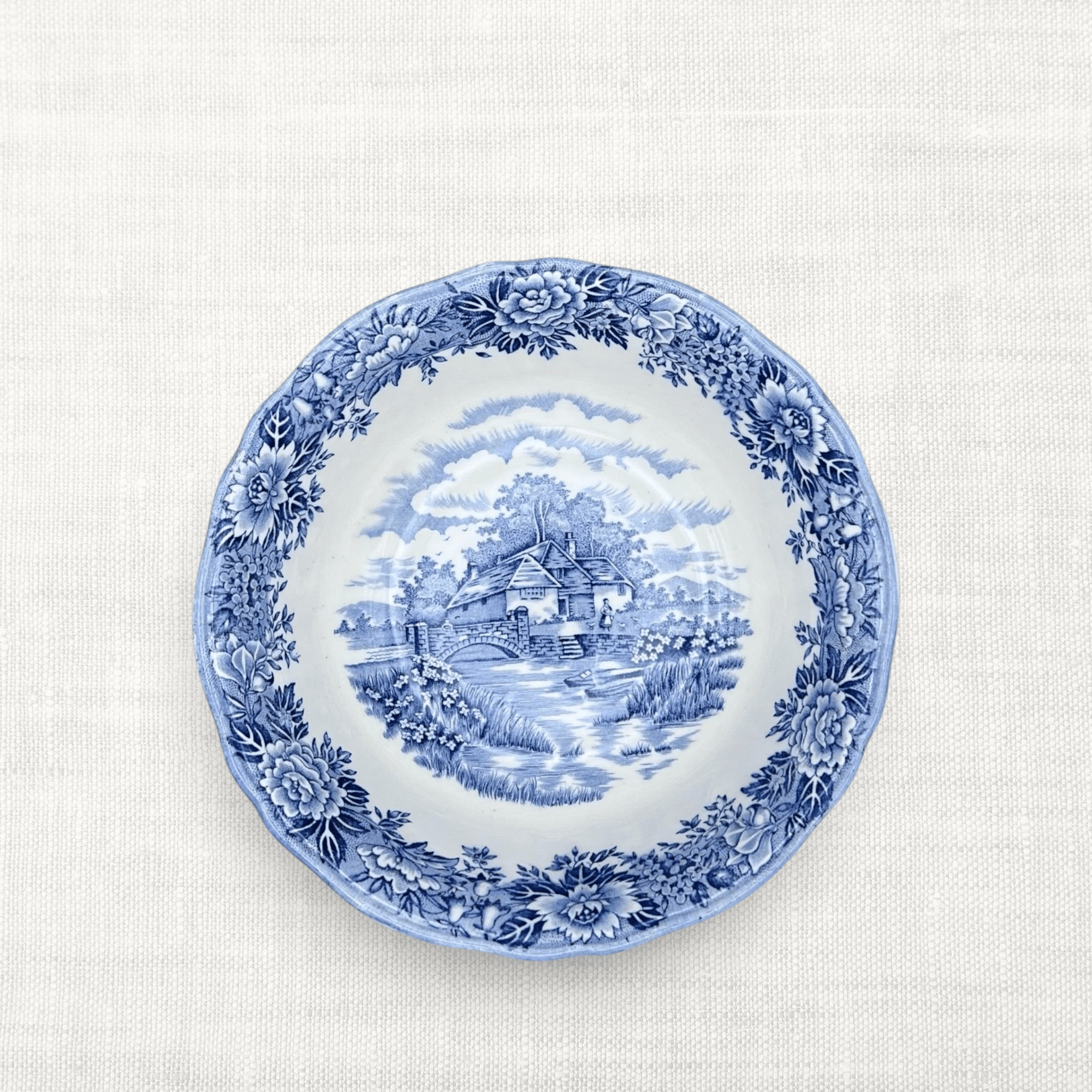 Blue & White Serving Bowls (~8.25”) | The Brooklyn Teacup - The Brooklyn Teacup