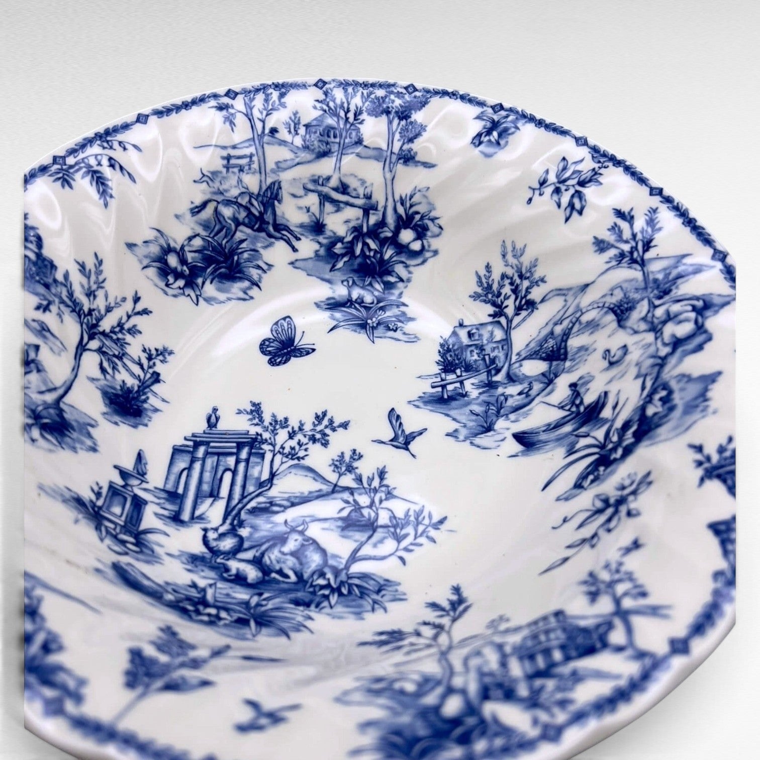 Blue & White Serving Bowls (~9.25”) | The Brooklyn Teacup - The Brooklyn Teacup