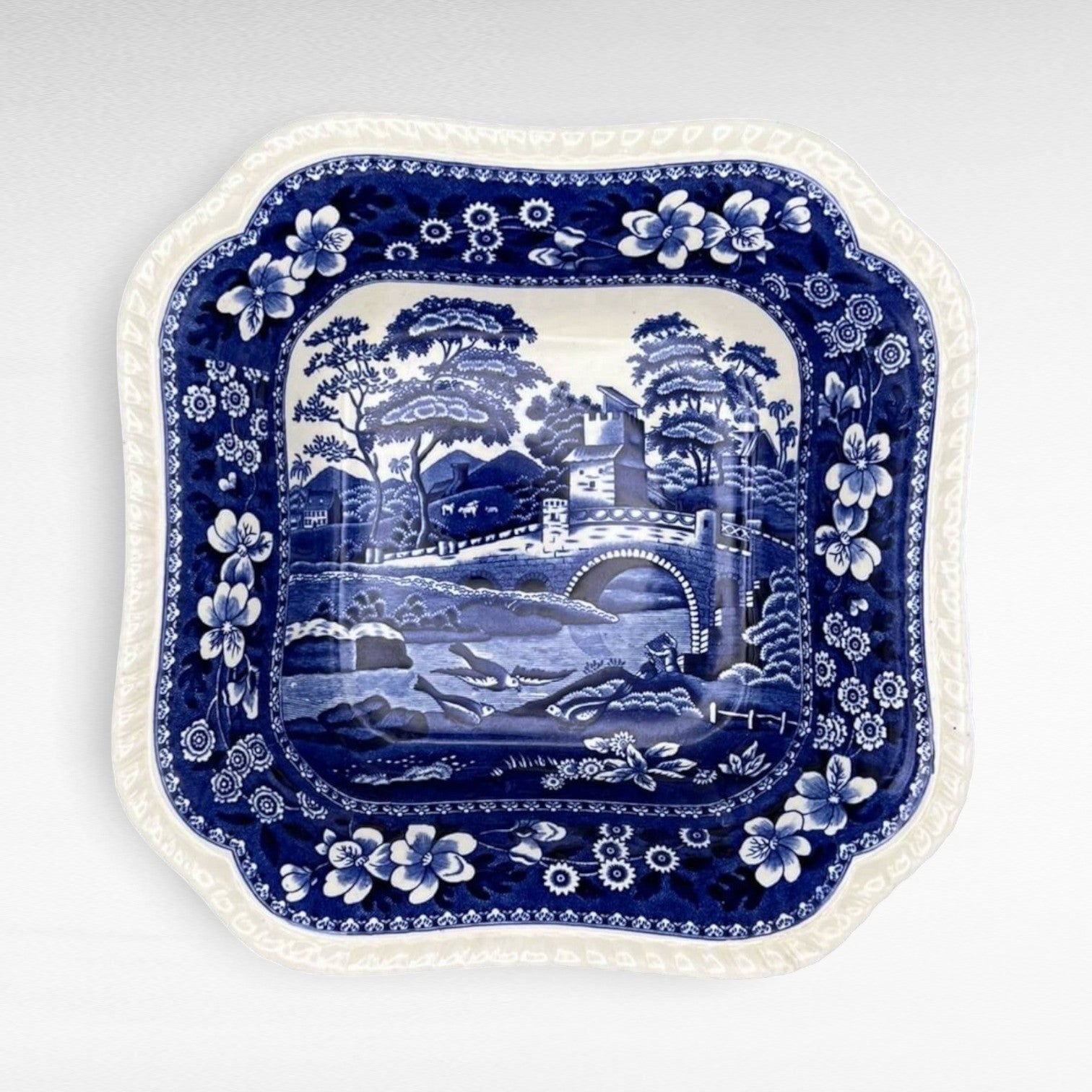 Blue & White Serving Bowls (~9.25”) | The Brooklyn Teacup - The Brooklyn Teacup