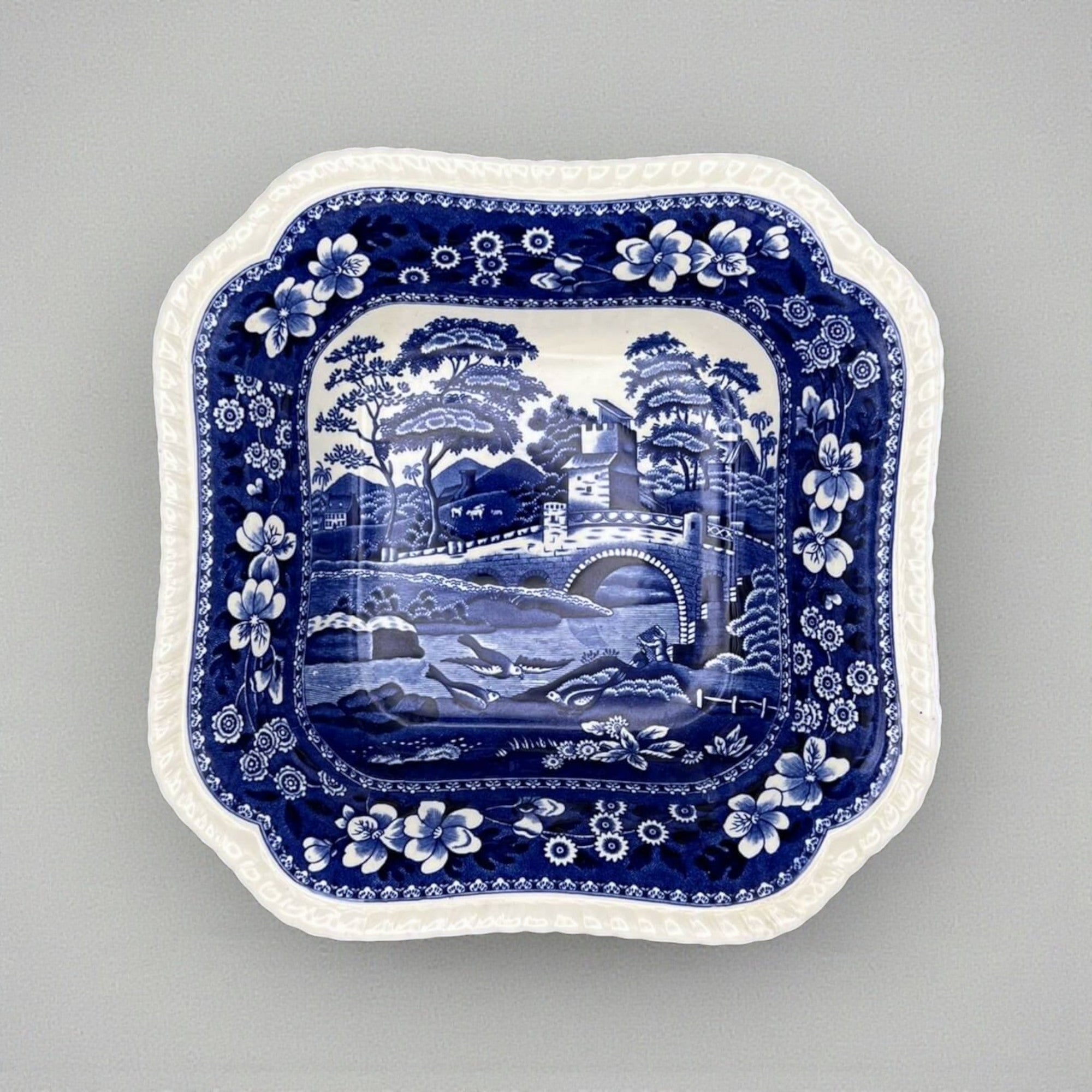 Blue & White Serving Bowls (~9.25") | The Brooklyn Teacup - The Brooklyn Teacup