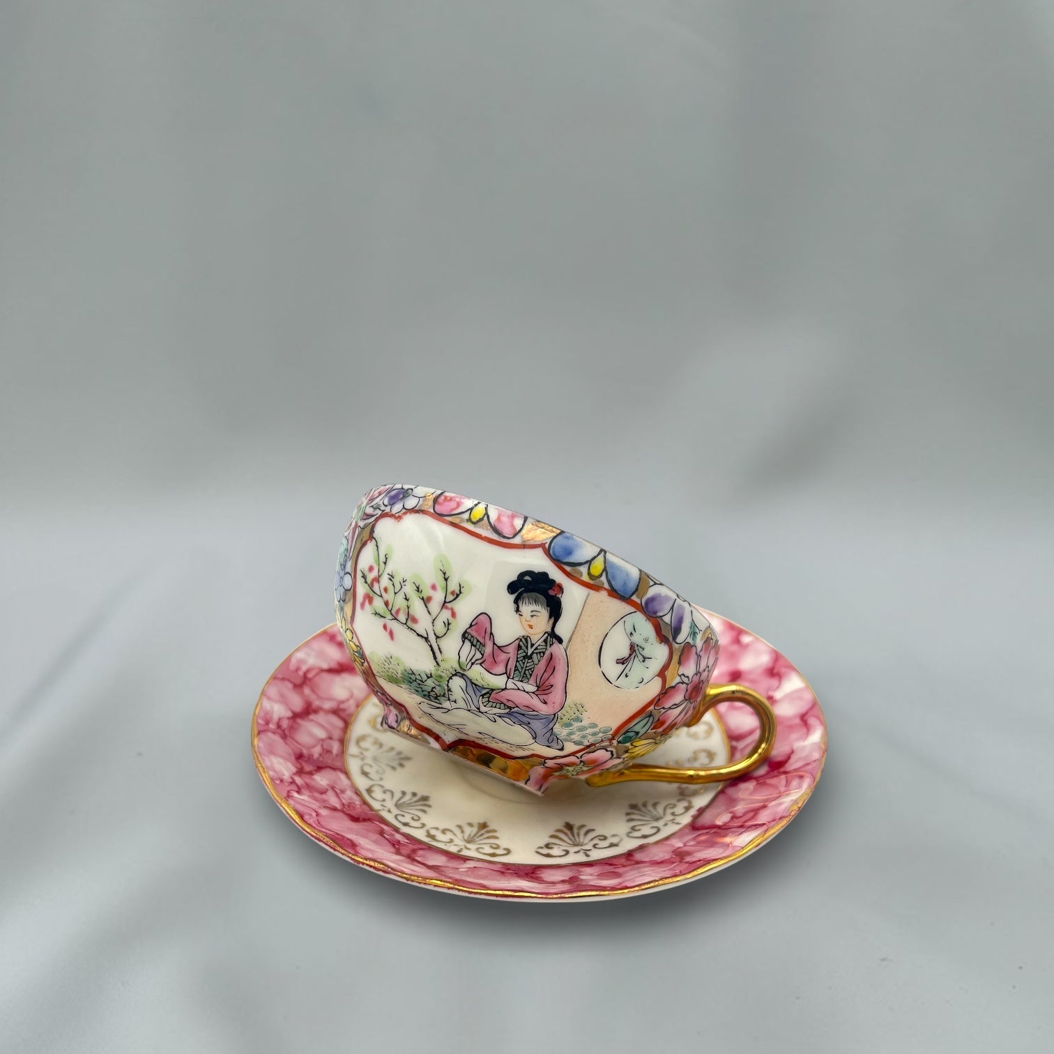 Famille Rose Teacup Stand | The Brooklyn Teacup - The Brooklyn Teacup
