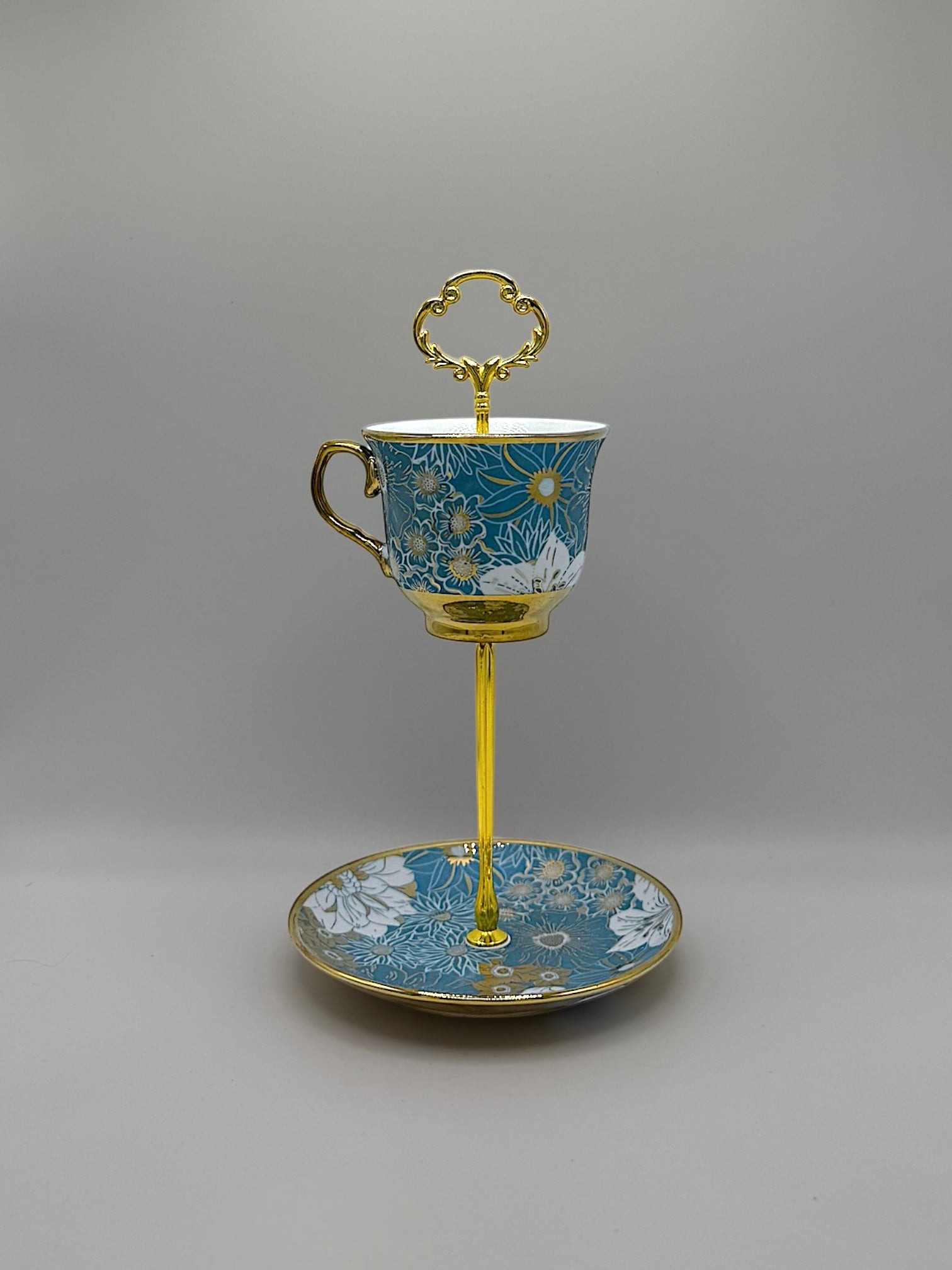 Gold Foil Teacup Stand | The Brooklyn Teacup - The Brooklyn Teacup