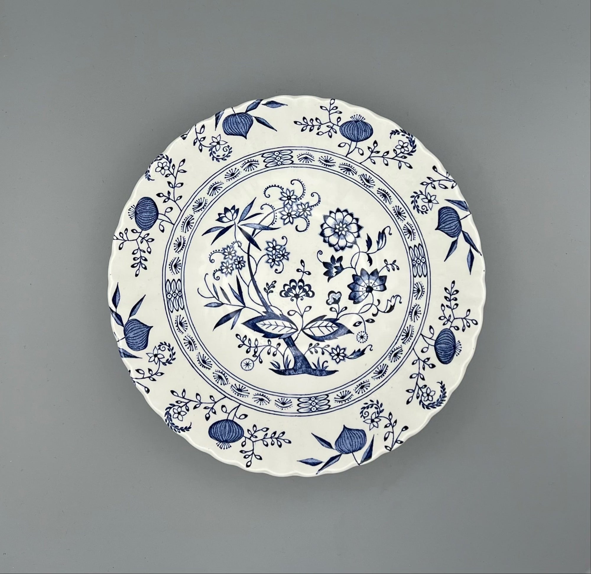 Gracious Serving Bowls | The Brooklyn Teacup - The Brooklyn Teacup