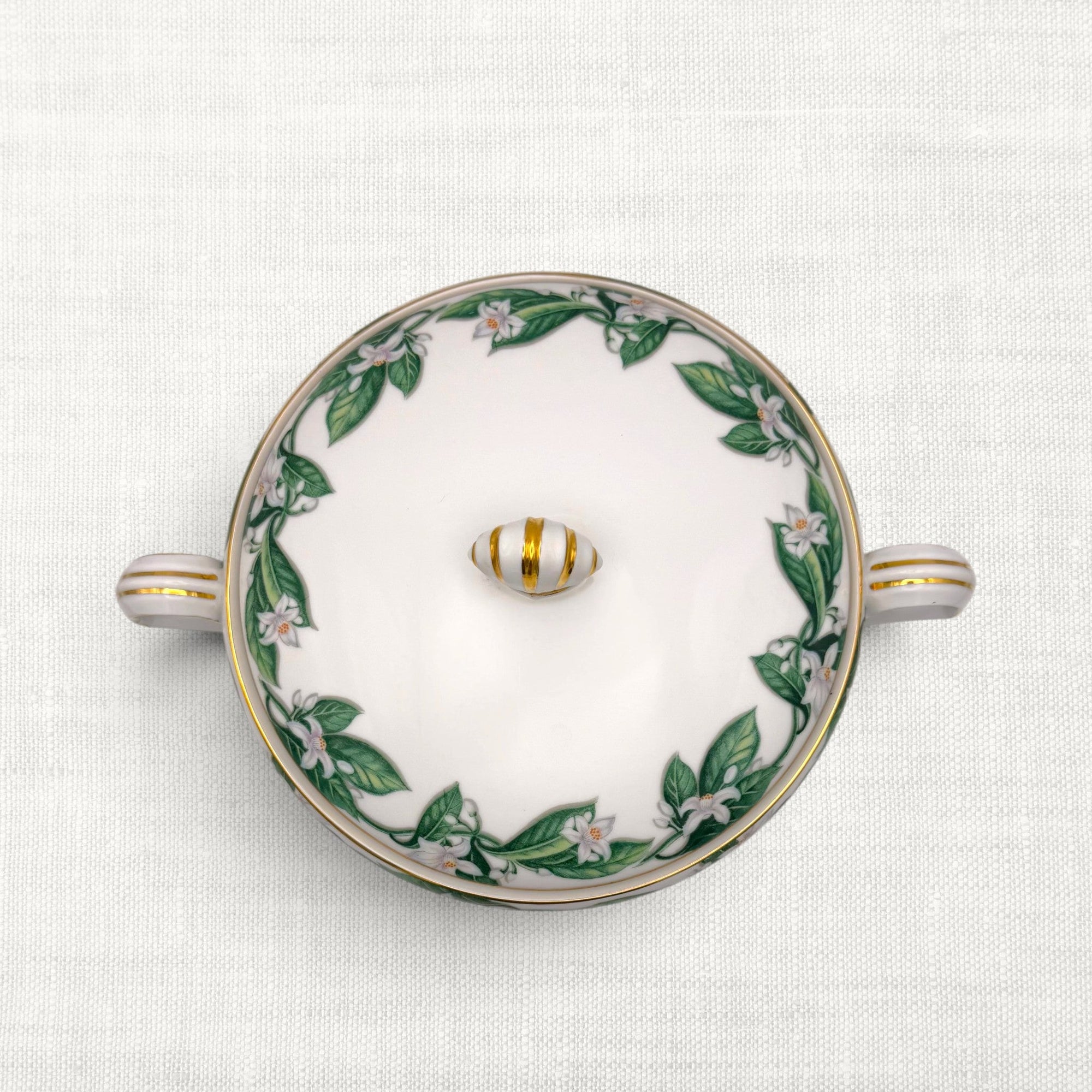 Kent Orange Blossom Covered Serving Bowl | The Brooklyn Teacup - The Brooklyn Teacup