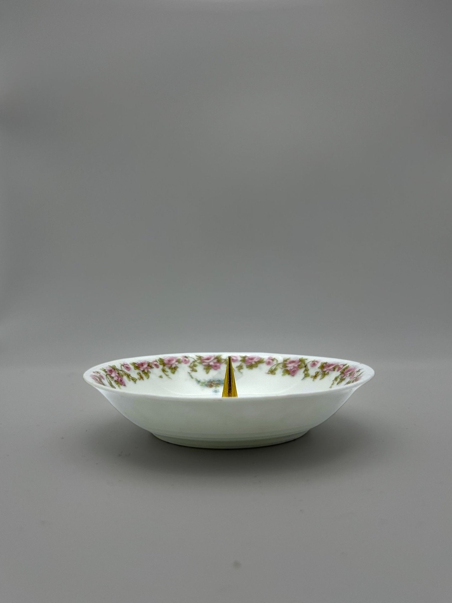 Limoges Multi Pastel Wreath Ring Holder | The Brooklyn Teacup - The Brooklyn Teacup