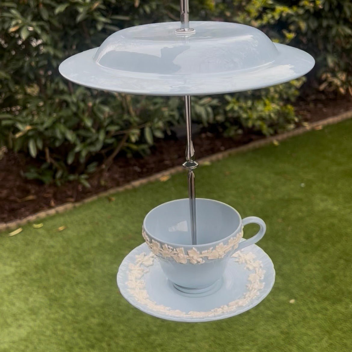 Queensware Bird Feeder | The Brooklyn Teacup - The Brooklyn Teacup
