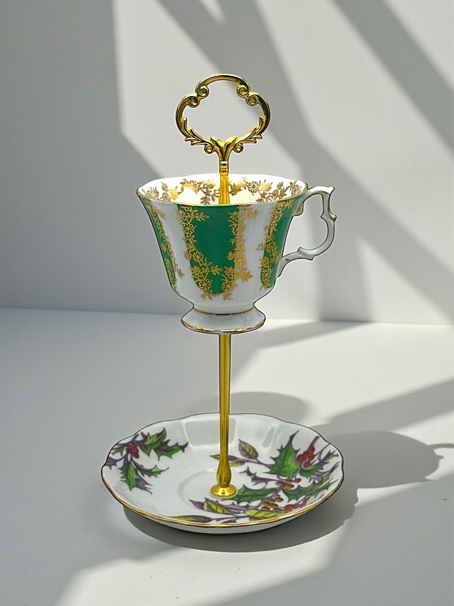 Royal Albert Holly Teacup Stand | The Brooklyn Teacup - The Brooklyn Teacup
