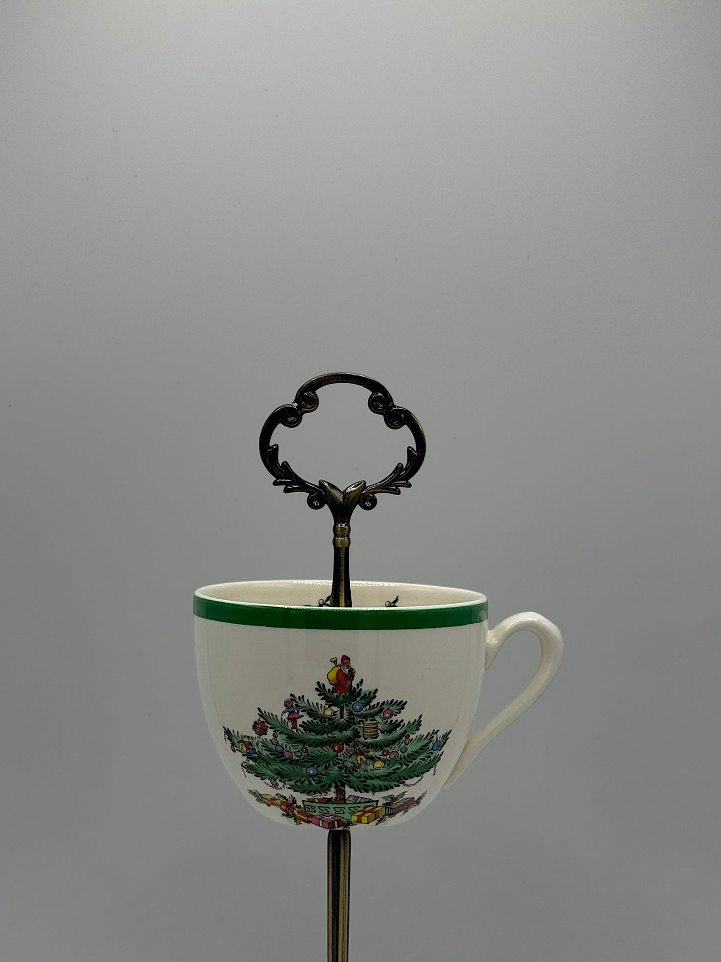 Spode Christmas Tree Teacup Stand | The Brooklyn Teacup - The Brooklyn Teacup