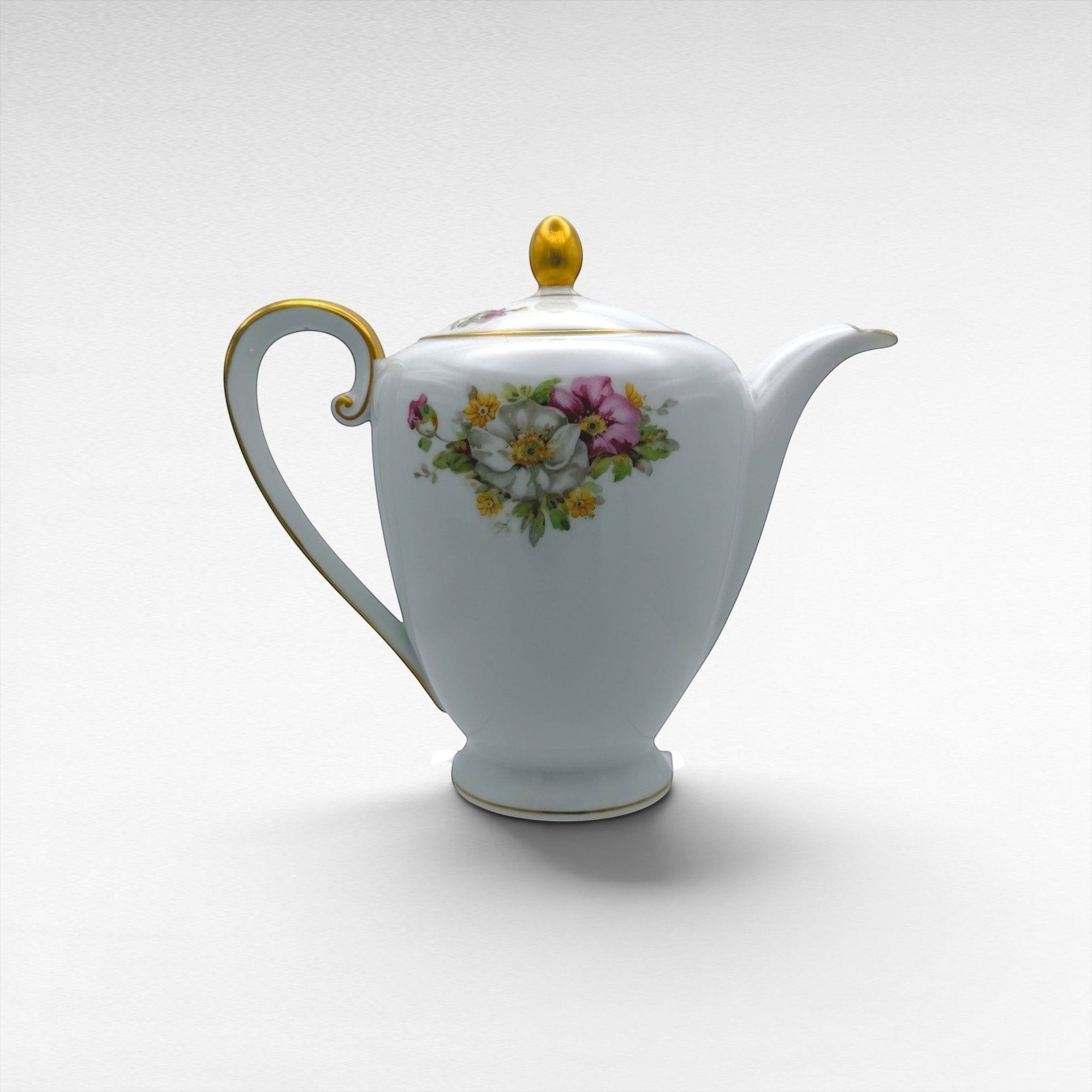 Tall Vintage Teapots &amp; Coffee Pots | The Brooklyn Teacup - The Brooklyn Teacup