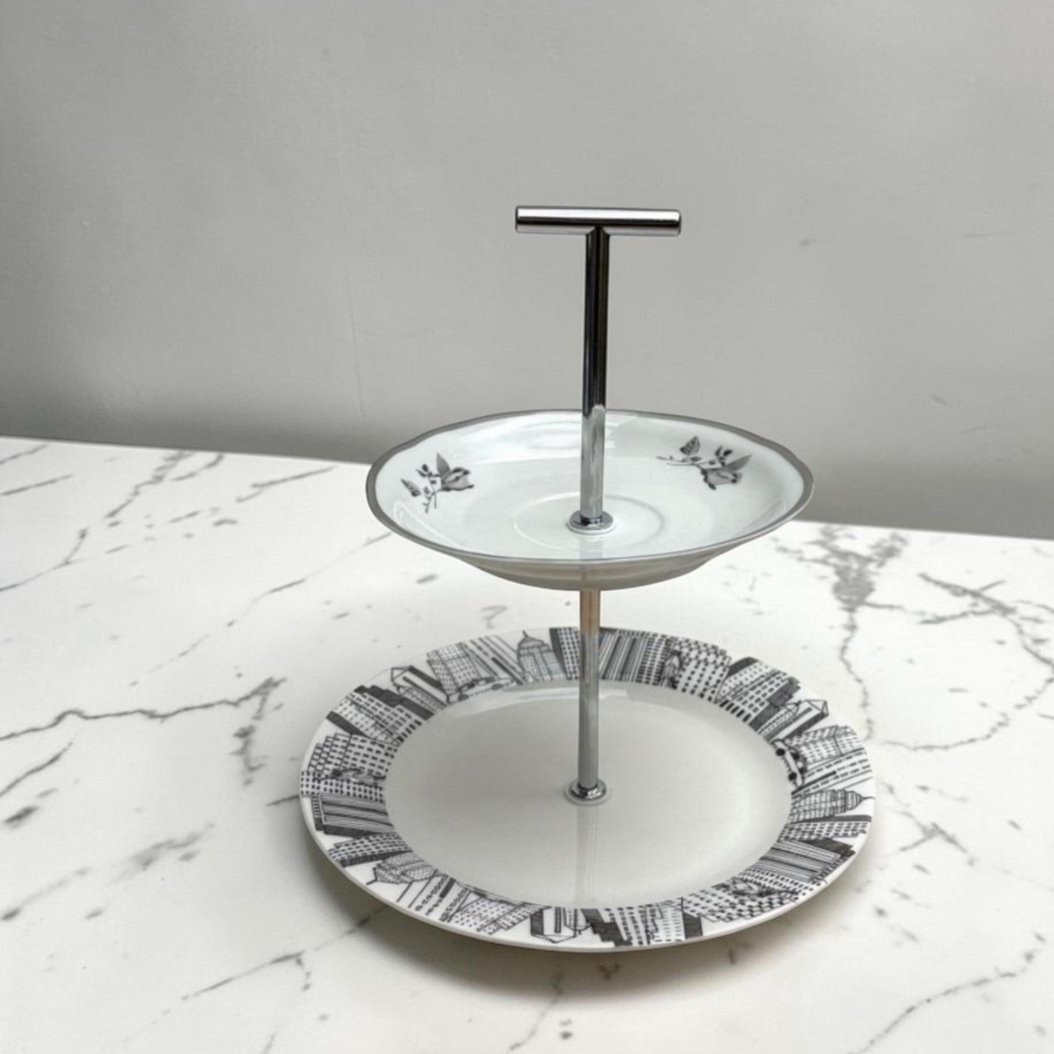 The Silver Metropolitan Two Tier | Manhattan Skyline x Cmielow - The Brooklyn Teacup