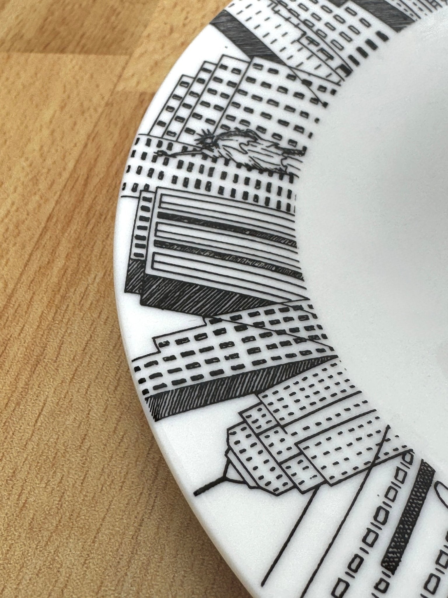 The Silver Metropolitan Two Tier | Manhattan Skyline x Cmielow - The Brooklyn Teacup