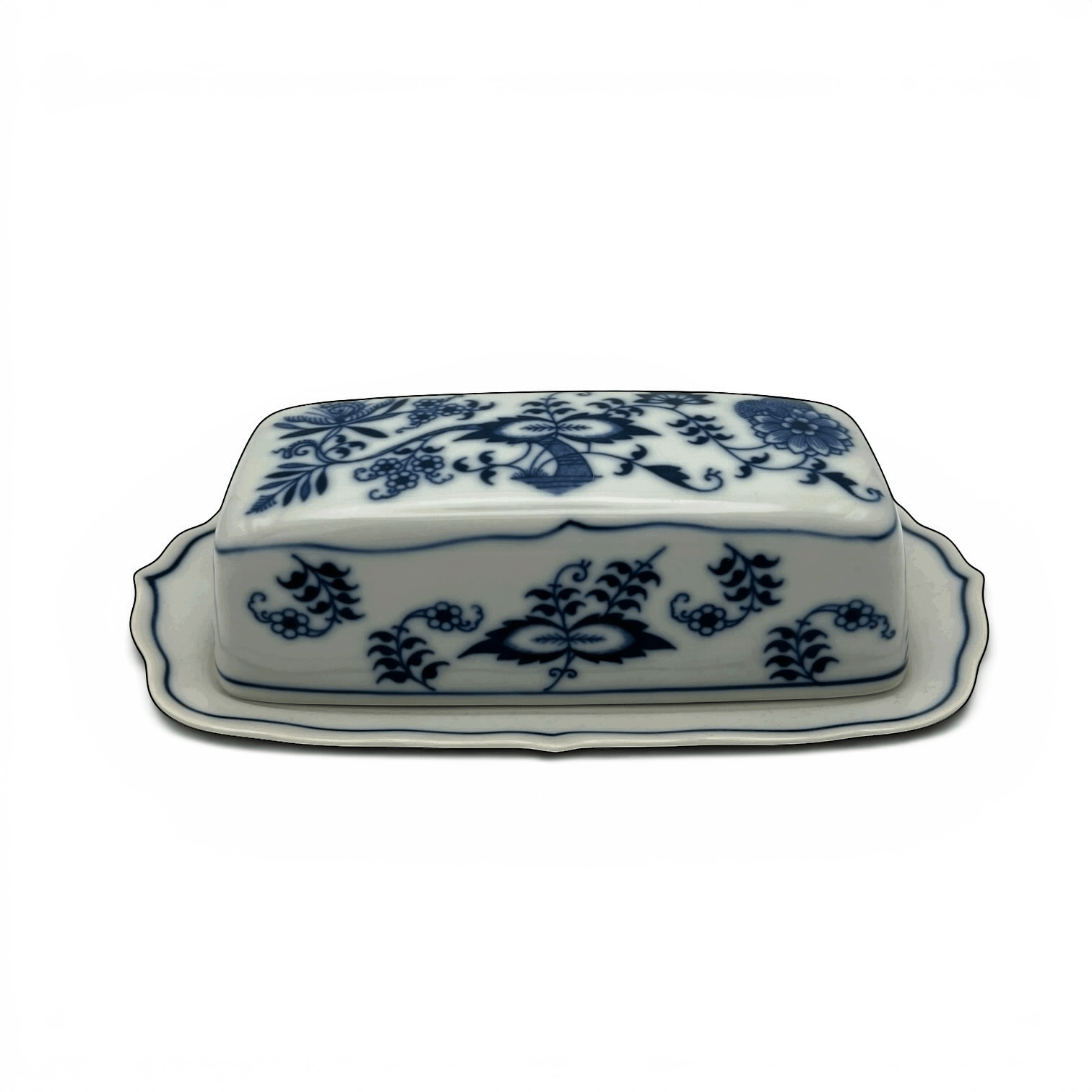 Unconventional Blue & White Candles | The Brooklyn Teacup - The Brooklyn Teacup