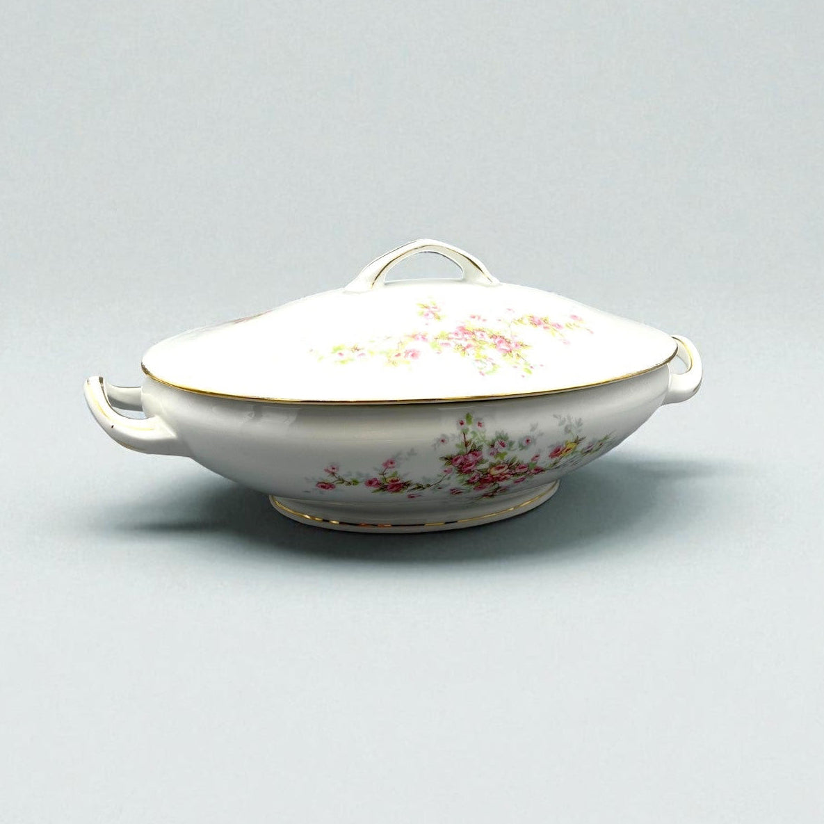 Victoria China Oval Covered Vegetable Bowl | The Brooklyn Teacup - The Brooklyn Teacup