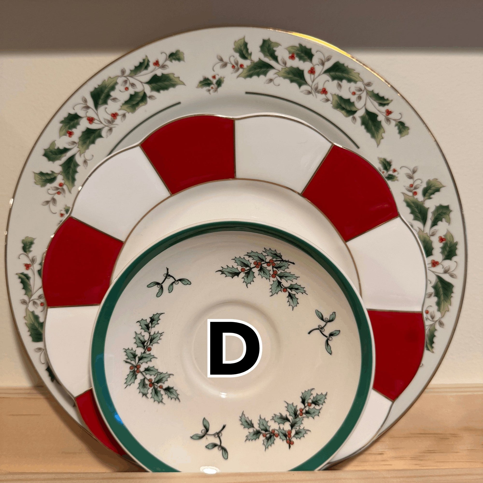 Vintage Christmas 3-Tier Trays | The Brooklyn Teacup - The Brooklyn Teacup