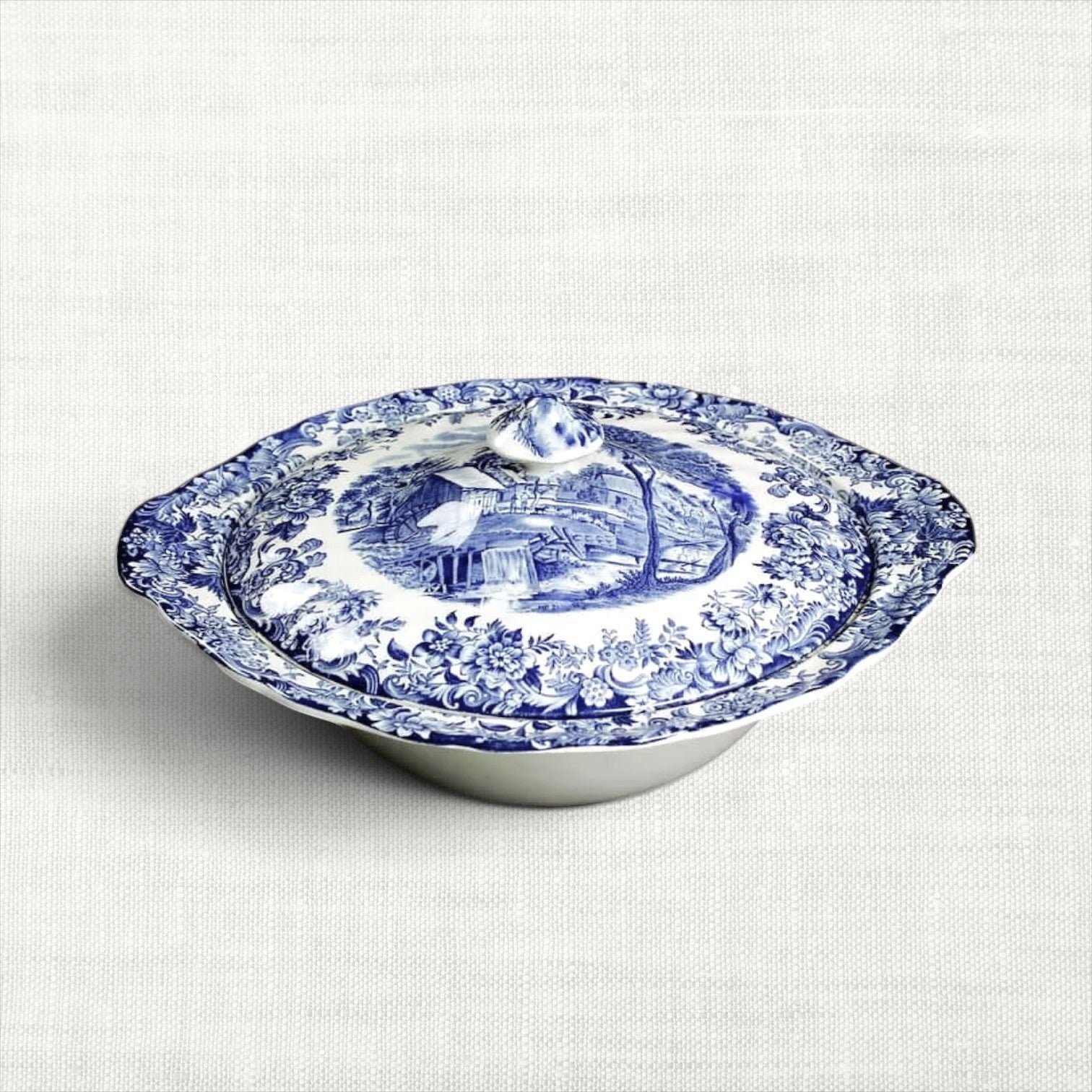 Vintage Johnson Bros. Covered Vegetable Bowl | The Brooklyn Teacup - The Brooklyn Teacup