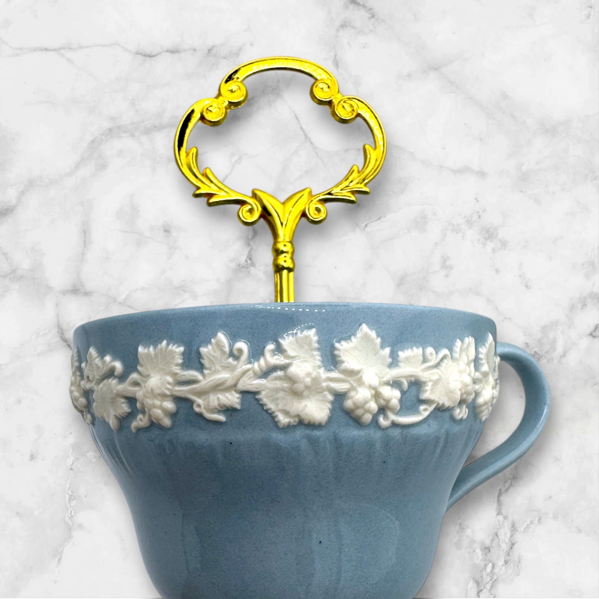 Wedgwood Queensware Teacup Stand | The Brooklyn Teacup - The Brooklyn Teacup