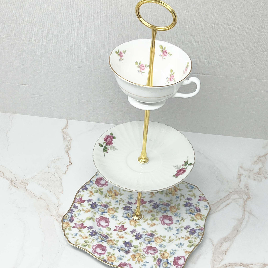 Claudette Square Display Stand | The Brooklyn Teacup - The Brooklyn Teacup