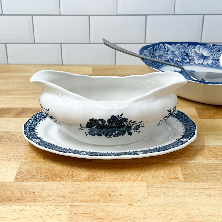 Gracious Gravy Boats | The Brooklyn Teacup - The Brooklyn Teacup